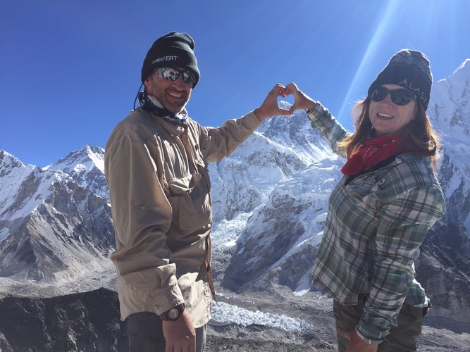 couple at everest base camp